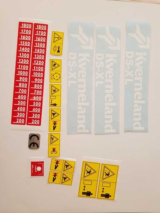 Naklejki Kverneland DS-XL  ,KD512,  ED100,   UN3100,   eg85