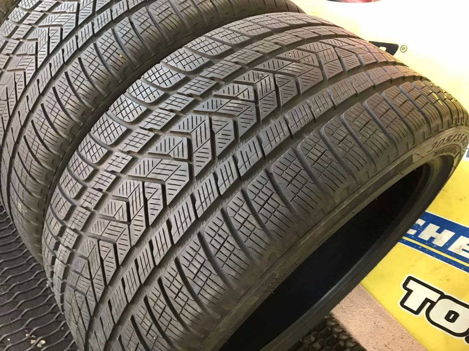 275/40/21 305/35/21 Pirelli Scorpion Winter NO