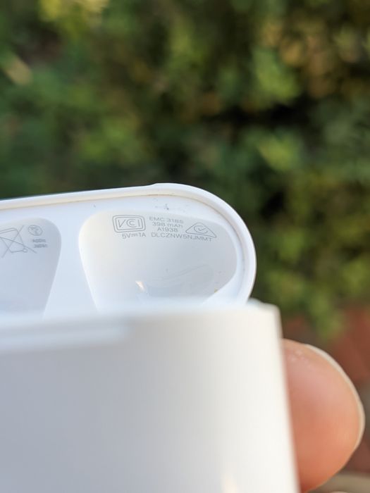 Кейс для AirPods, гарантія Ployka