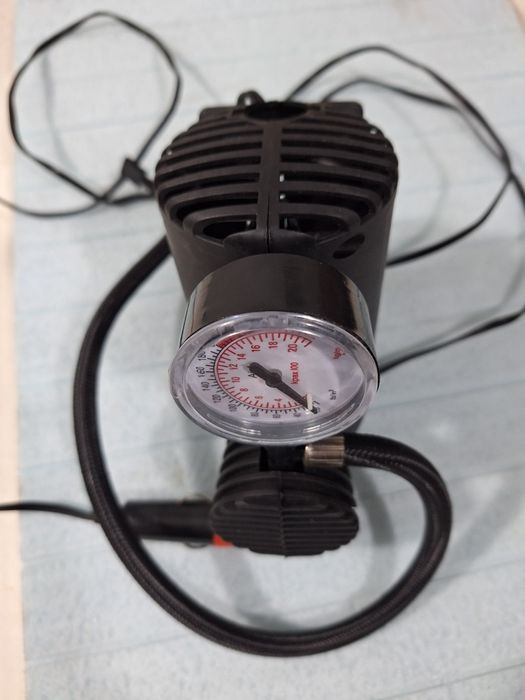 Компрессор автомобильный новый