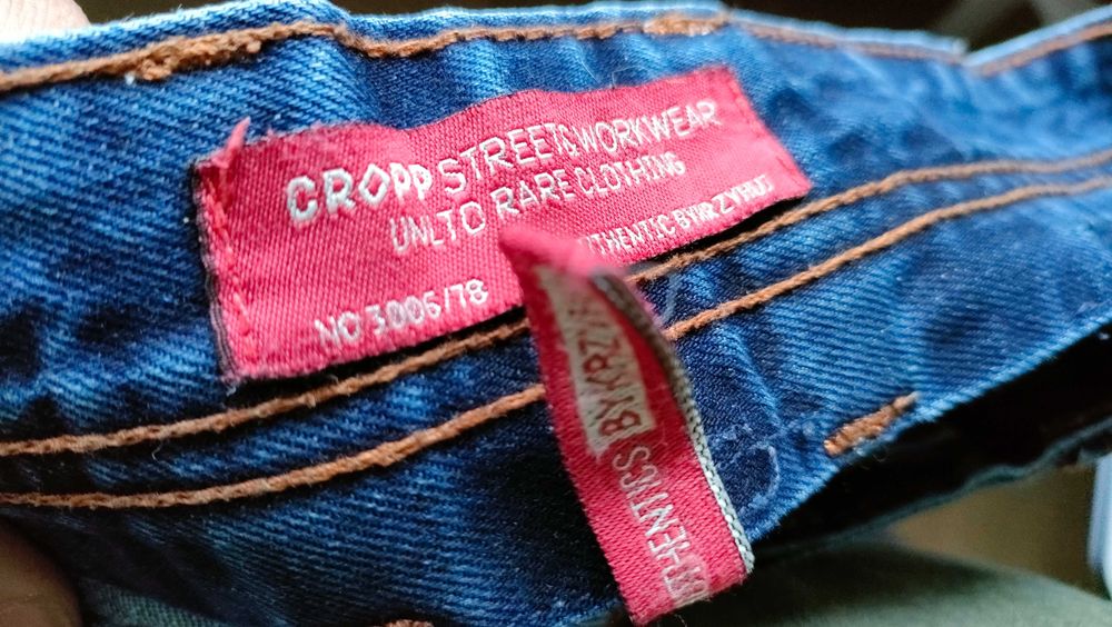 dla chłopaka -  Cropp spodnie jeansowe 28/32