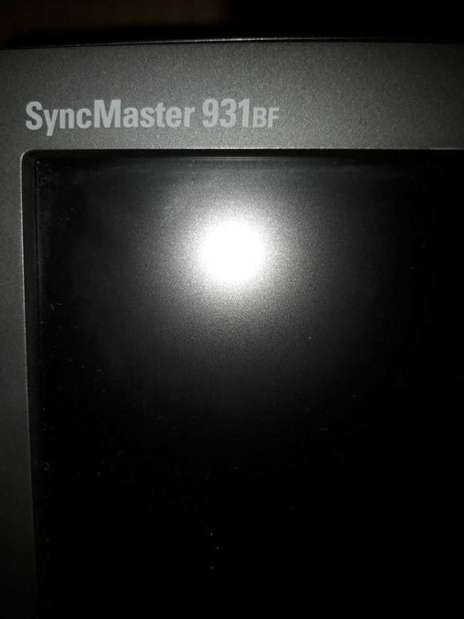 Монитор SAMSUNG 193BF в отличном состоянии