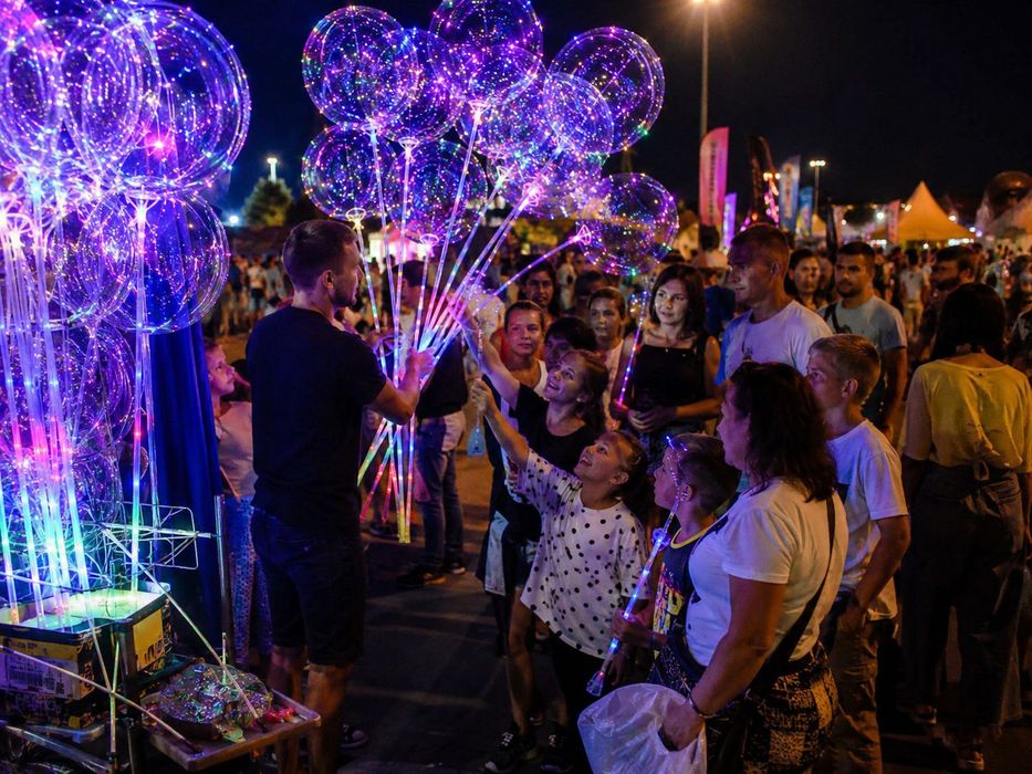 świecące BALONY LED