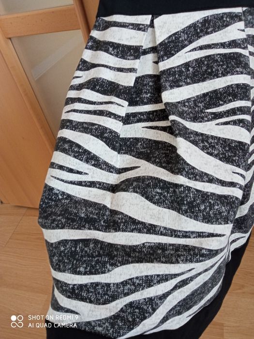 Elegancka sukienka ATUT 134