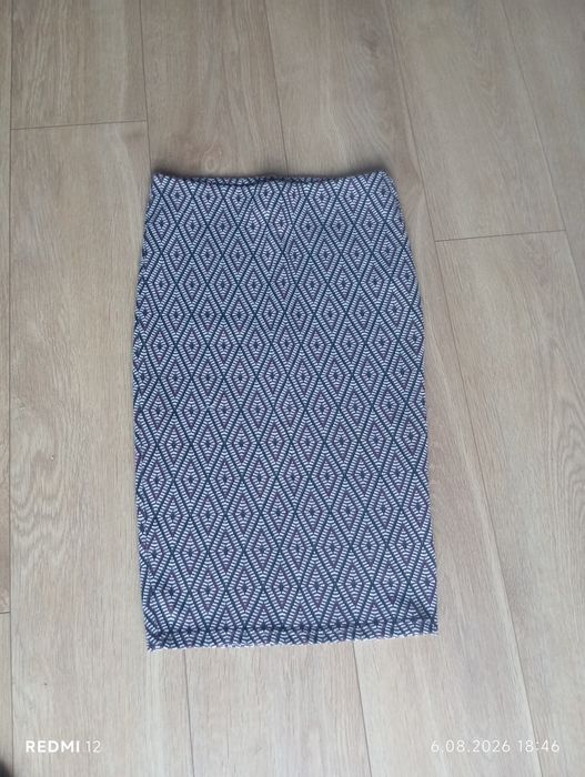Spódnica ołówkowa MIDI Primark S