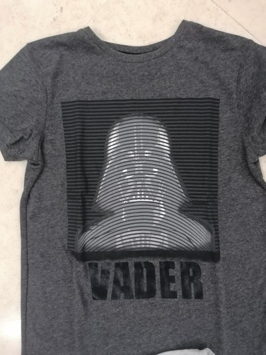 T-shirts Star Wars, Iron Man (Marvel) e Angry Birds 9-10 anos