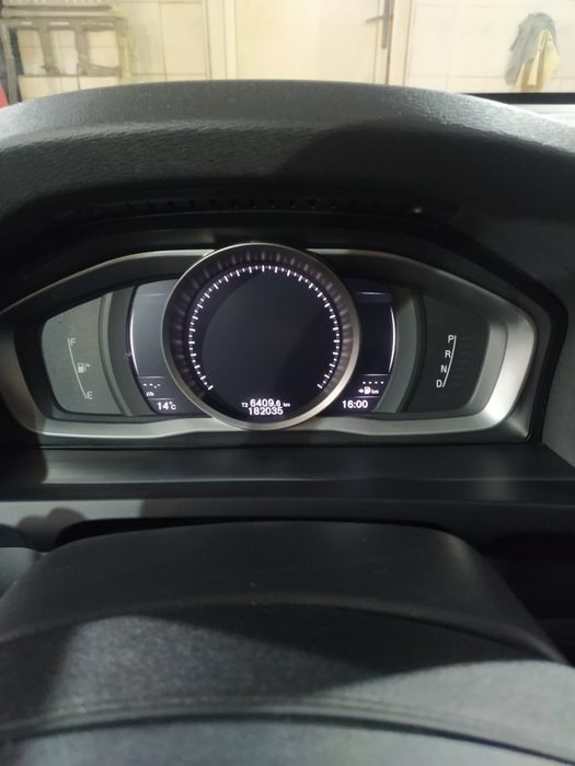 Volvo V60 kinetic 2.0D