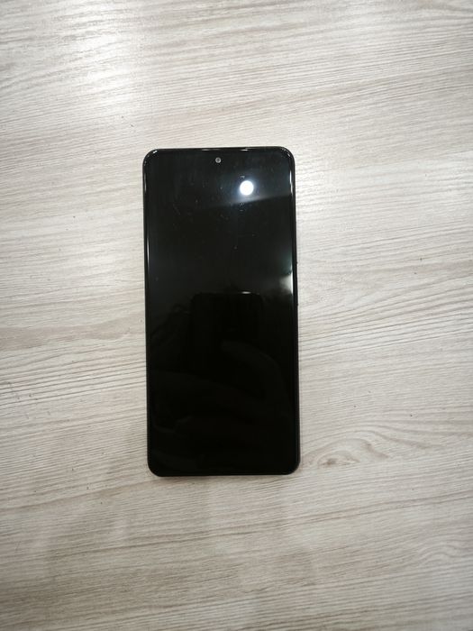 Poco f3 8/256  Поко ф3