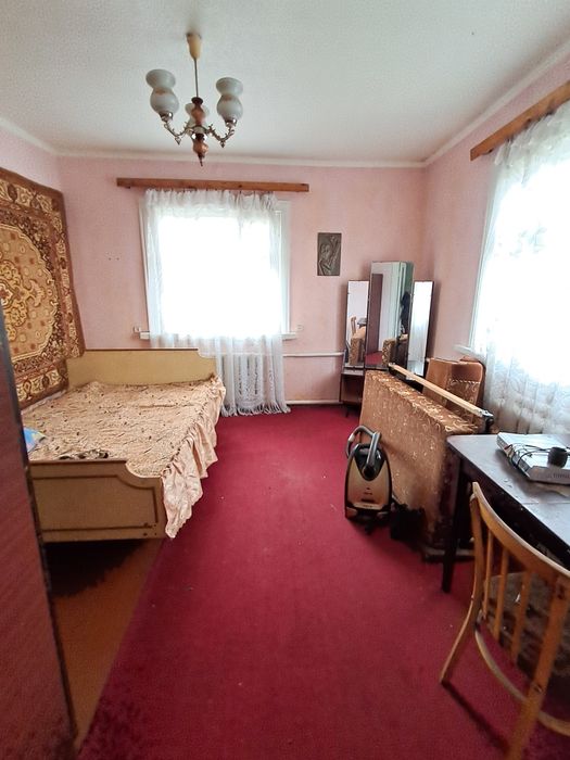 Продається будинок у м. Кролевець, р-н Загребелля