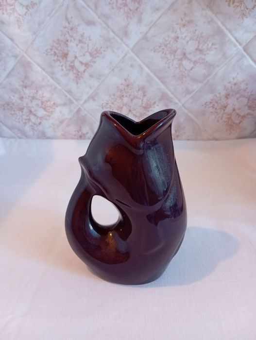 Продам кувшин, бренд Gurgle Pot.