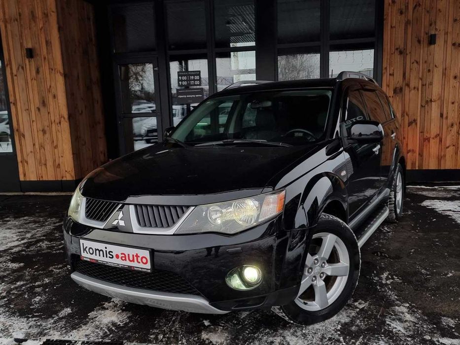 Продам  Mitsubishi Outlander XL 2008. Можна в розстрочку, під викуп.
