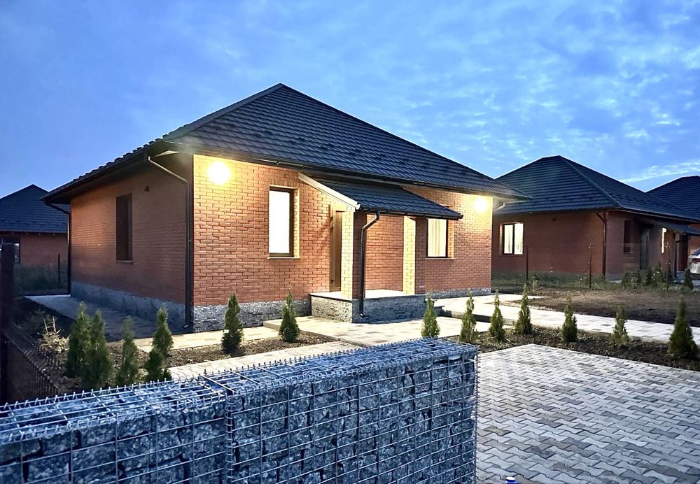 _Продаж Будинок Укомлектований