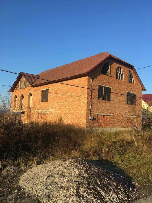 Будинок в Чинадієві