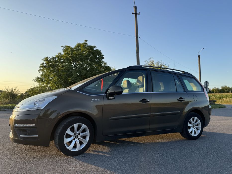 Продам свіжо поигнане авто Citroen grand c4 picaso