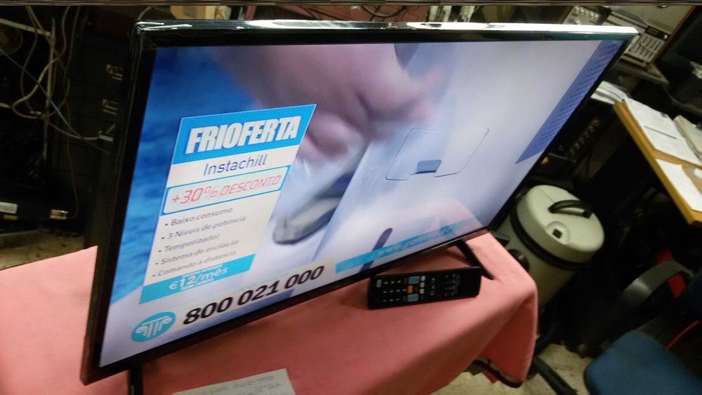 tv led silver 32 polg novo de exposiçao