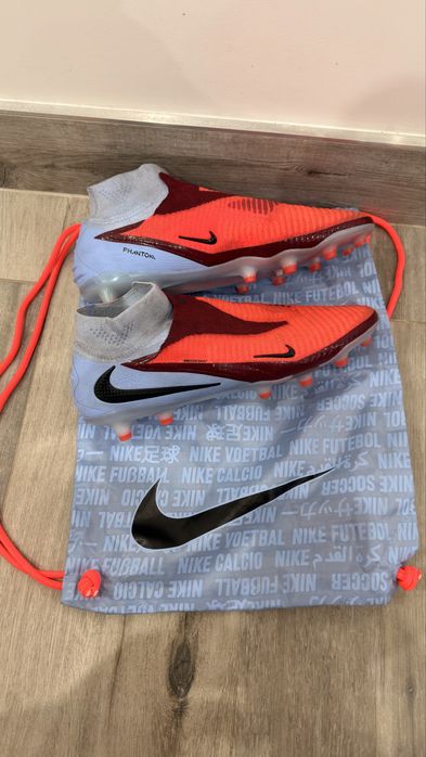 Nike phantom elite