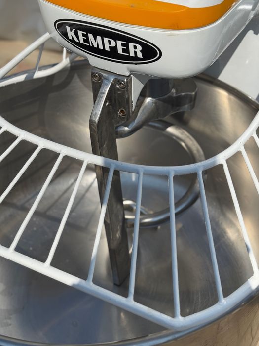 Тестомес для пекарни Kemper Sp 75