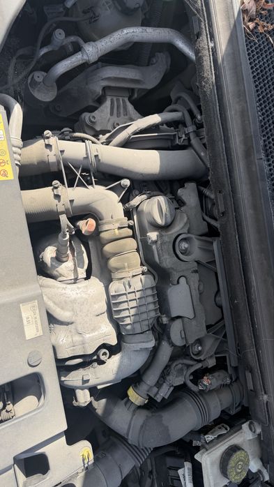 Citroen C4 Grand silnik 1.6 E-HDI 2014r,Anglik z kluczykami