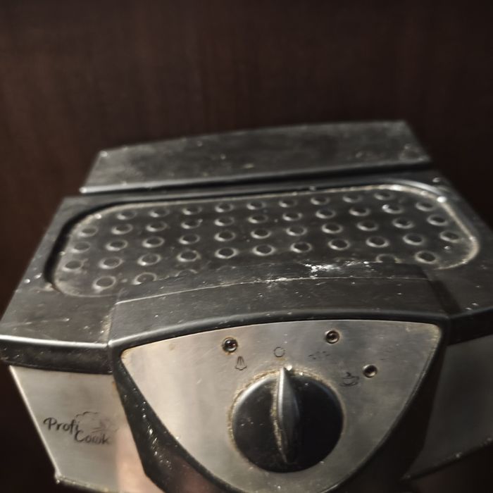 Máquina de café com manipulo da Marca profi cook