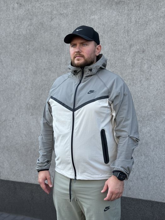 Вітровка Nike Tech, оригінал