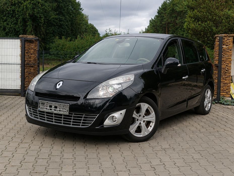 Renault Grand Scenic 2.0 dCi Automat | 7 OSÓB | SKÓRA | NAVI | KLIMATRONIK