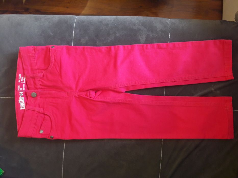 Jeans 104 różowe fuksja Nowe