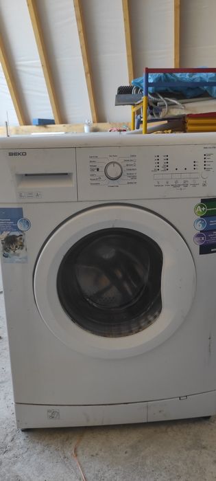 Продам пральну машину BEKO на запчастини