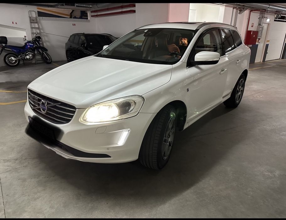 Volvo XC60 D4 2.0 ocean race