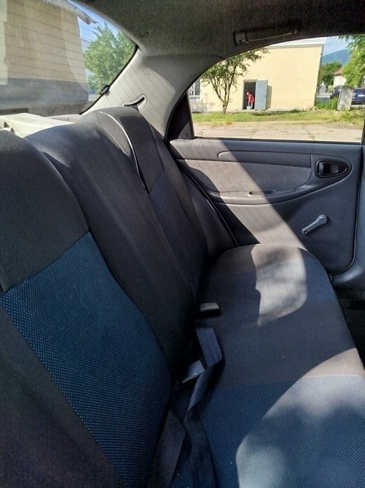 Автомобіль Daewoo Lanos