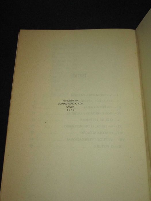 Livro MFA Movimento Revolucionário Galvão de Melo