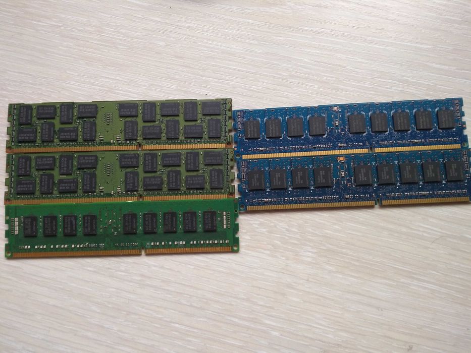 Серверная память Samsung, Nanya, Hynix 4GB PC3 ECC (DDR3)