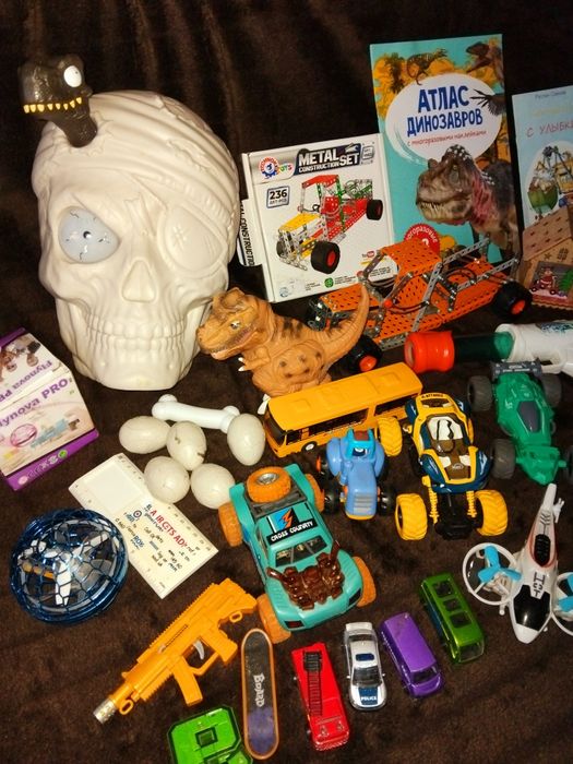 Игрушки для мальчика