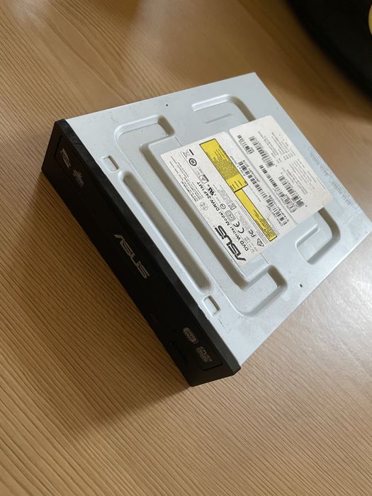 ASUS DRW-24F1MT Interno DVD±RW Preto