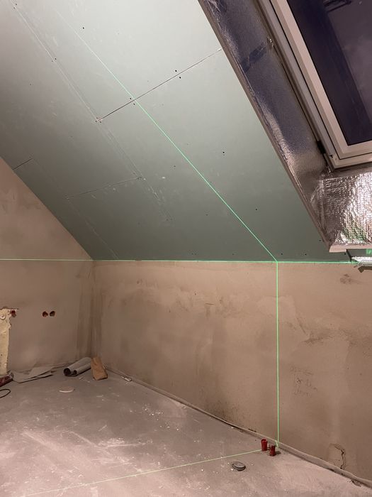 Gładzie, szpachlowanie, malowanie