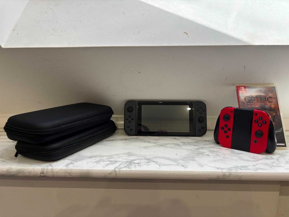 Nintendo Switch V1 Unpatched | Atmosphere | RCM Loader + Jig | 256GB + Akcesoria