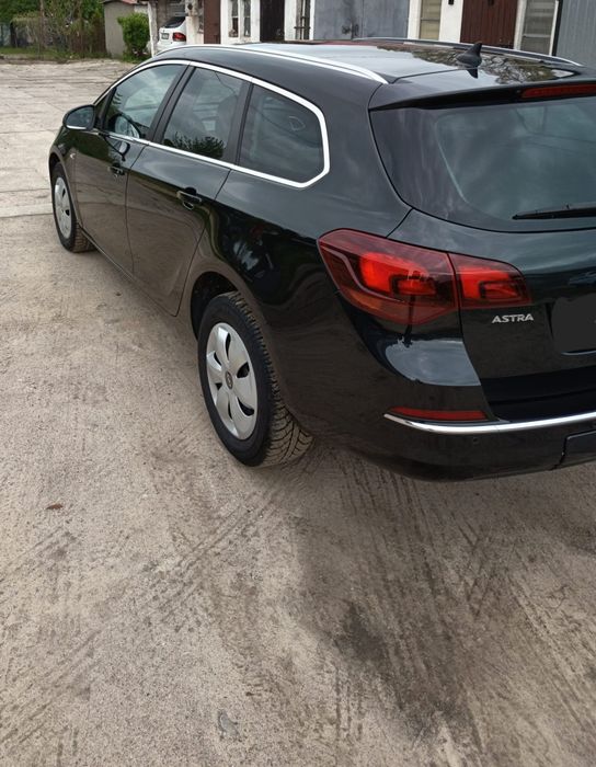 Opel Astra J 2015r