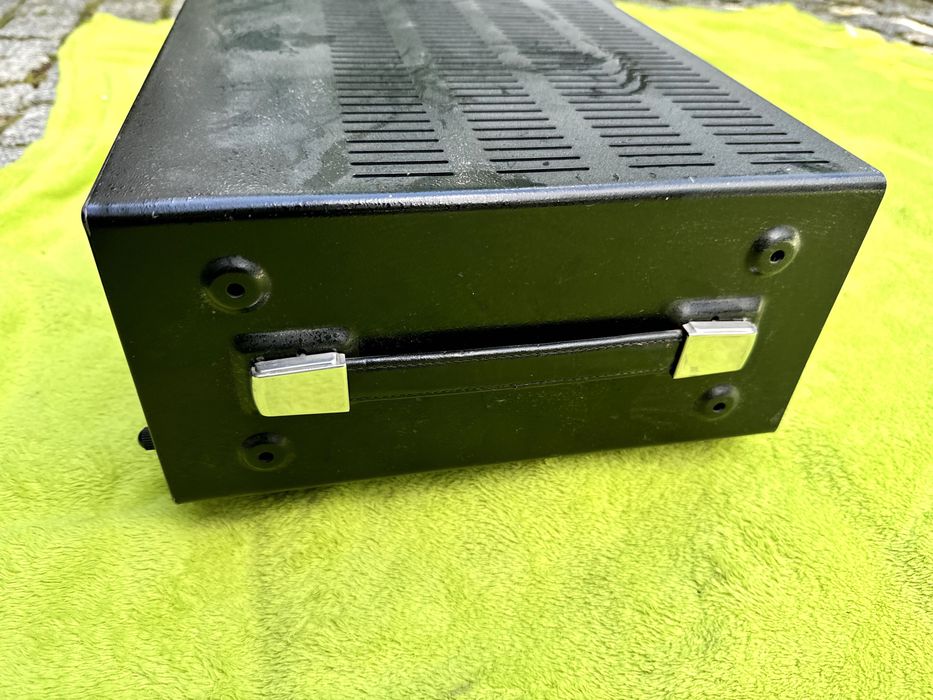 Yaesu FT-200 SSB Transceiver – klasyczny transceiver krótkofalarski vintage