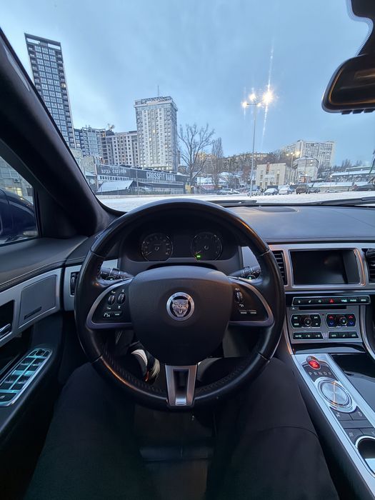 JAGUAR XF 3.0 340 к.с. 2013 р.в.