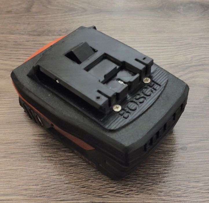 Adapter Bosch Pro GBA, GSR na baterie Hilti B22