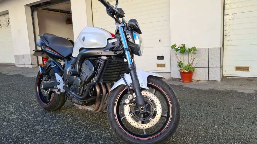 Yamaha FZ6 S2 Impecável