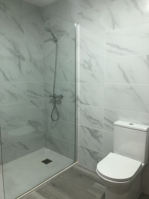Arrendo Quartos em T3 ready-to-live mobilado, remodelado e equipado