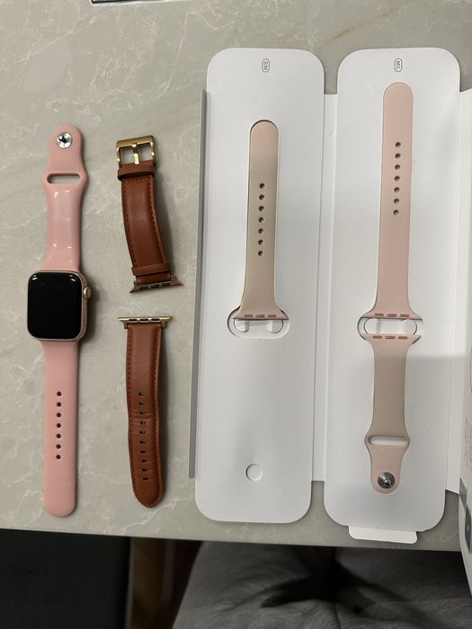 Apple Watch SE GPS LTE Cellular 44mm