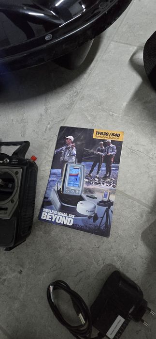 Łódka zanętowa vega boat