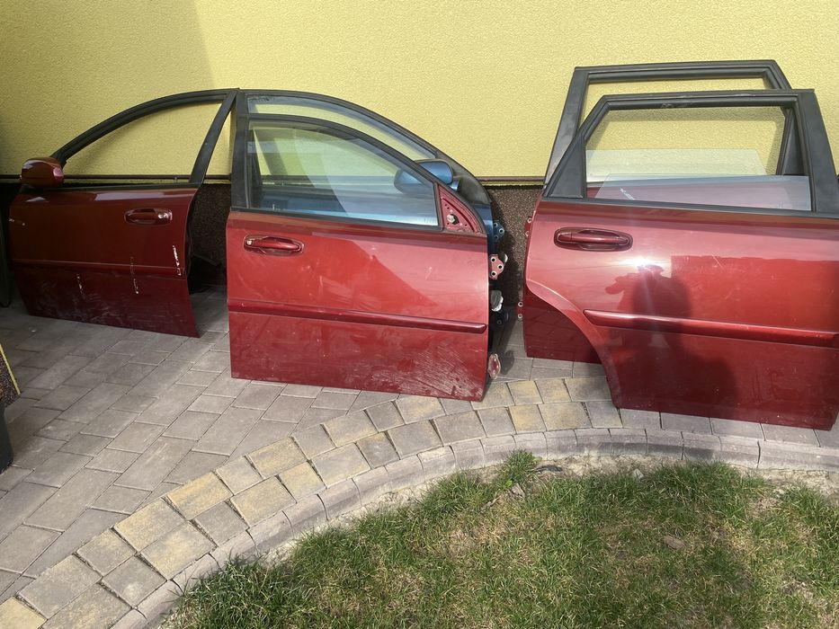 Двери Дверь Chevrolet Lacetti Шевроле Лачетті седан, хечбек універсал