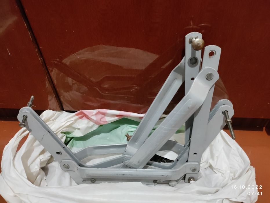 Механизм на раскладной диван