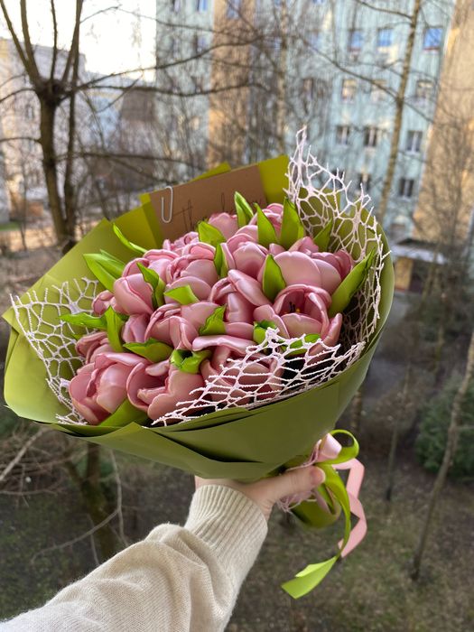 bukiet kwiatów Tulips