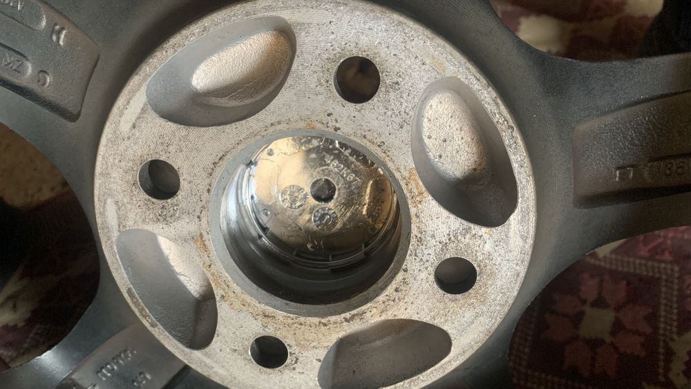 Титани р14,98х4 в зборі на літній гумі