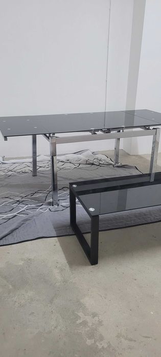 Mesa de Jantar e de centro modernas
