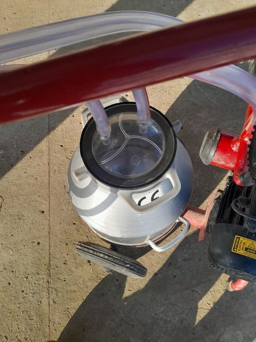 Доїльний апарат.