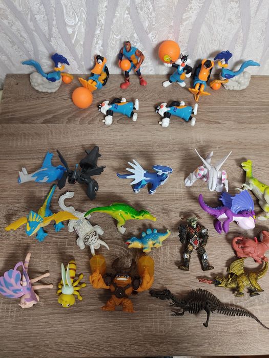 Фигурки Макдональдс.